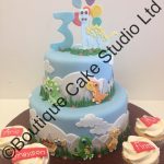 Dinosaur Cake & Cupcakes