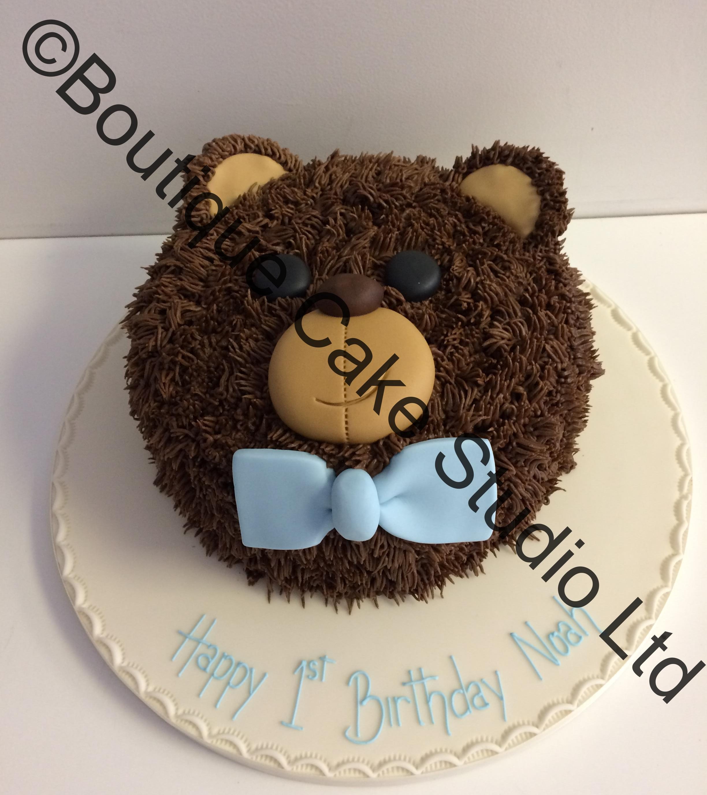 Teddy Bears face cake