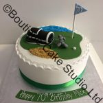 Round Cake with golf scene